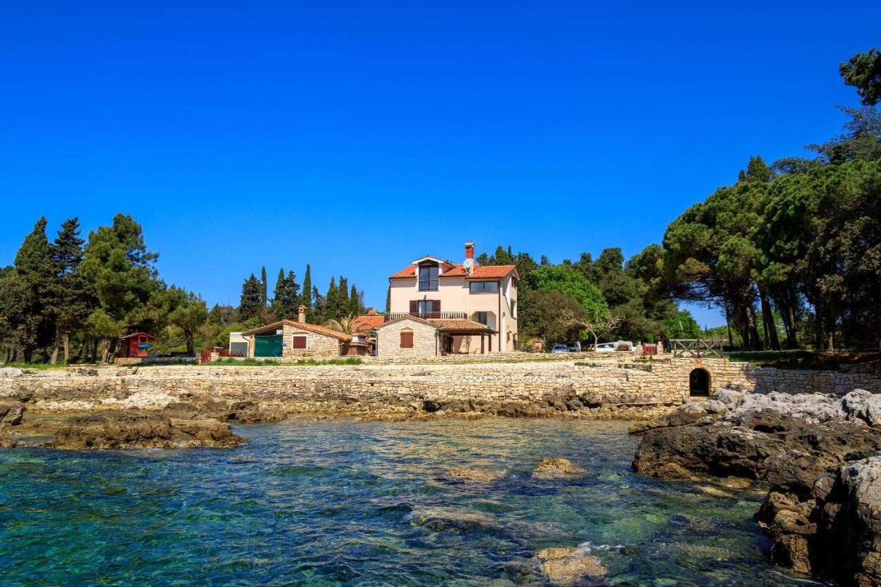 Cuvi Beach Apartments Rovinj Exterior photo