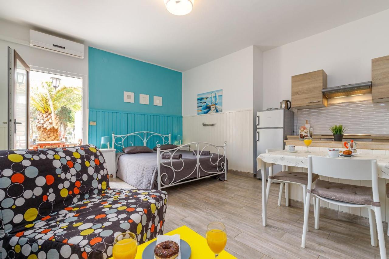Cuvi Beach Apartments Rovinj Exterior photo