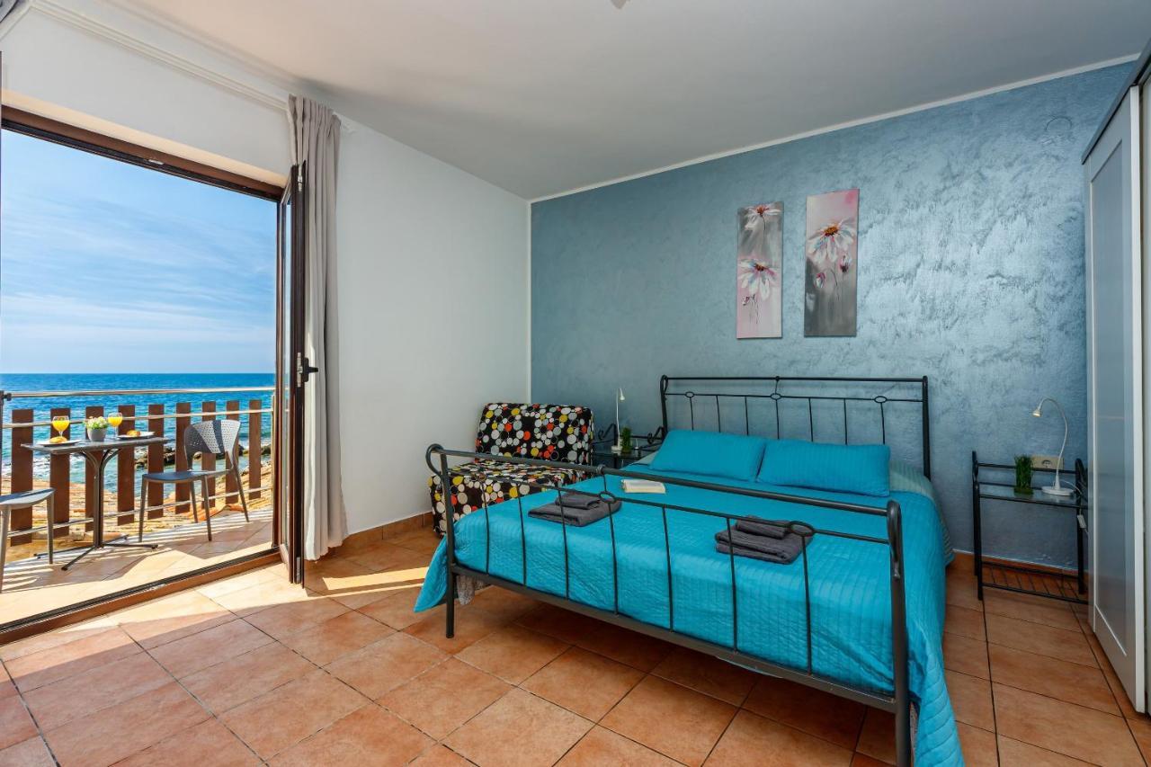 Cuvi Beach Apartments Rovinj Exterior photo