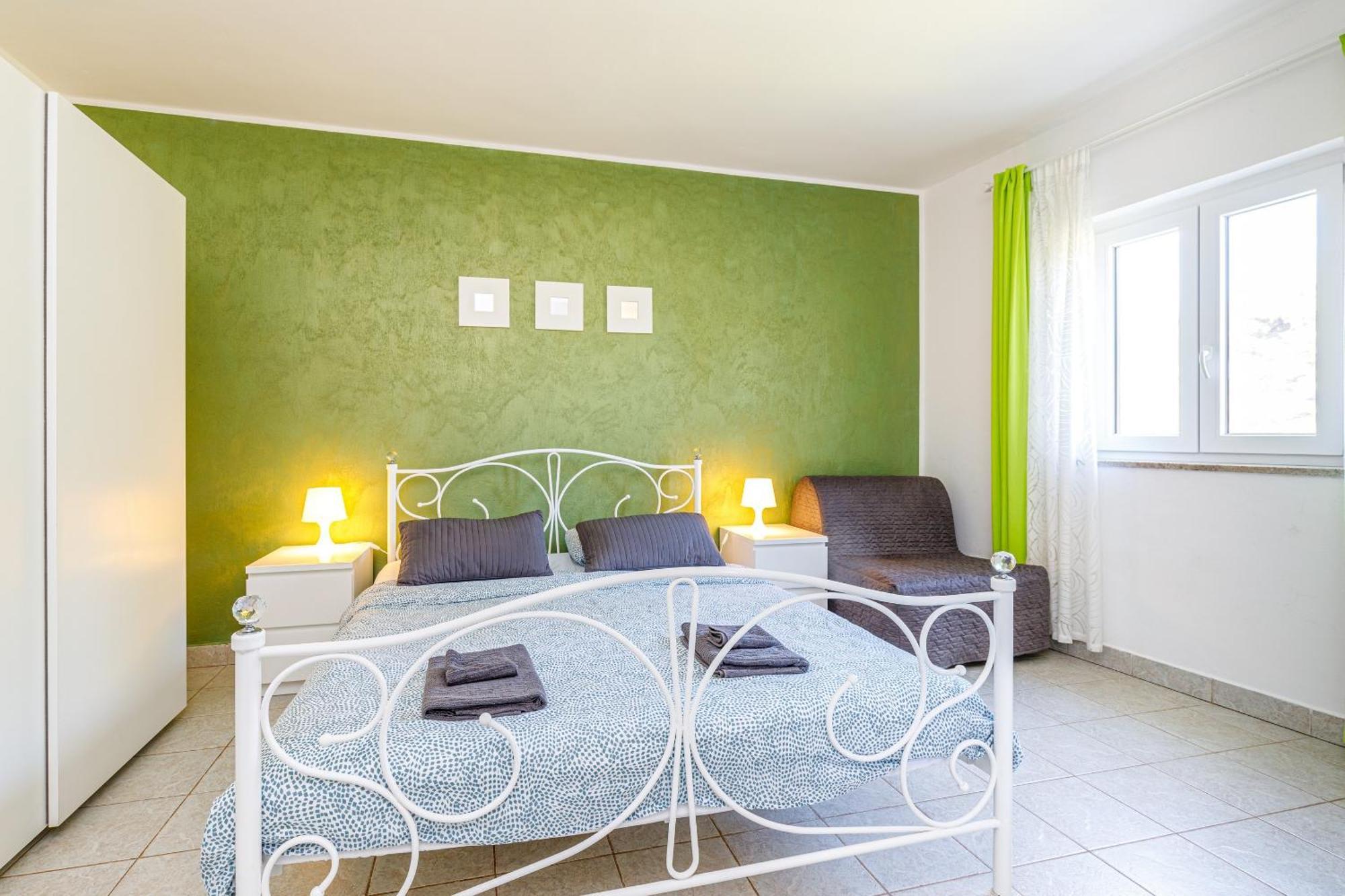 Cuvi Beach Apartments Rovinj Room photo