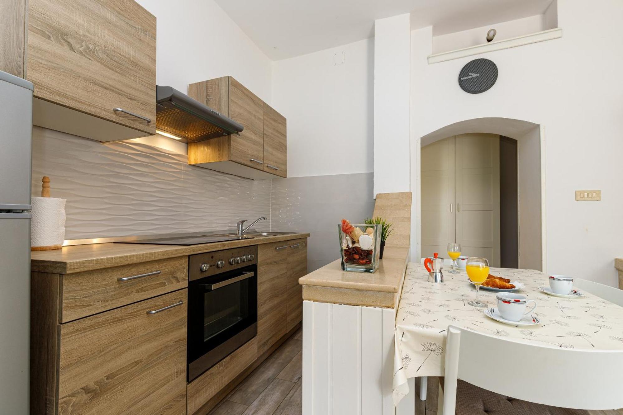 Cuvi Beach Apartments Rovinj Room photo