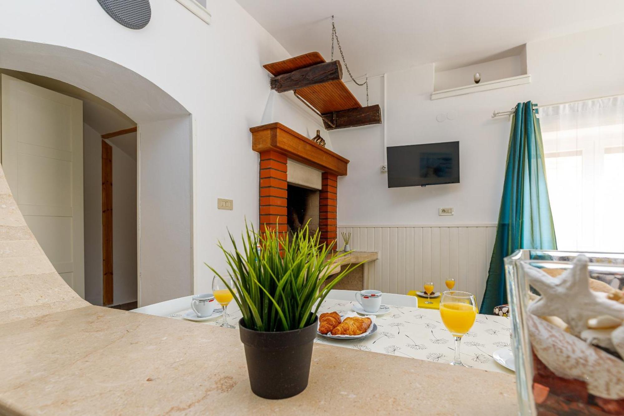 Cuvi Beach Apartments Rovinj Room photo