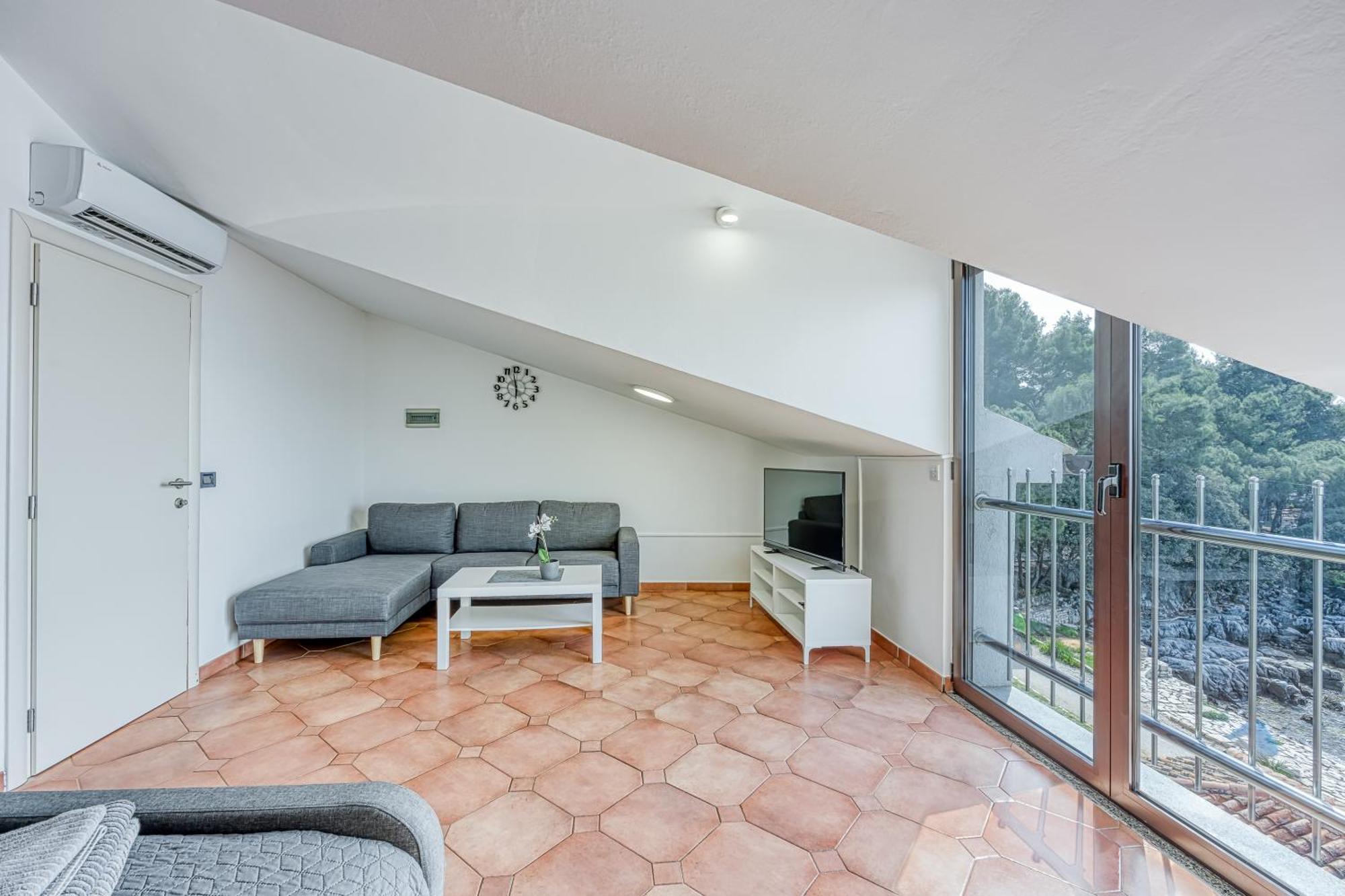 Cuvi Beach Apartments Rovinj Exterior photo